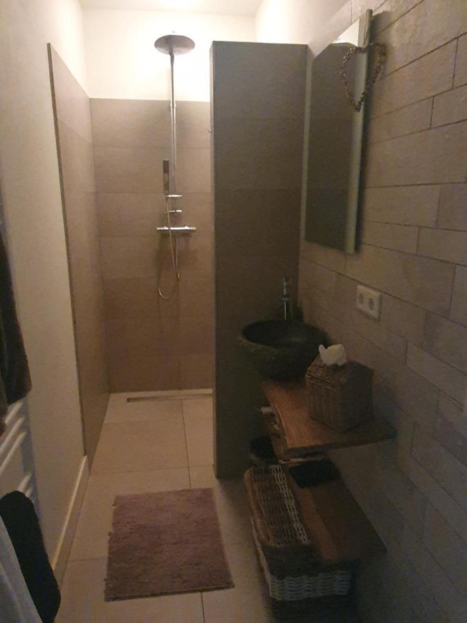 Een Klein Appartementje Zonder Keuken In Het Centrum Sleep At Hamtingh'S Гілваренбек Екстер'єр фото